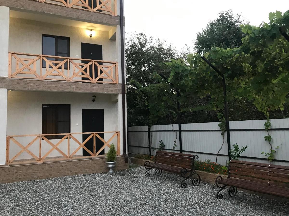 Guest House Dana Піцунда Екстер'єр фото